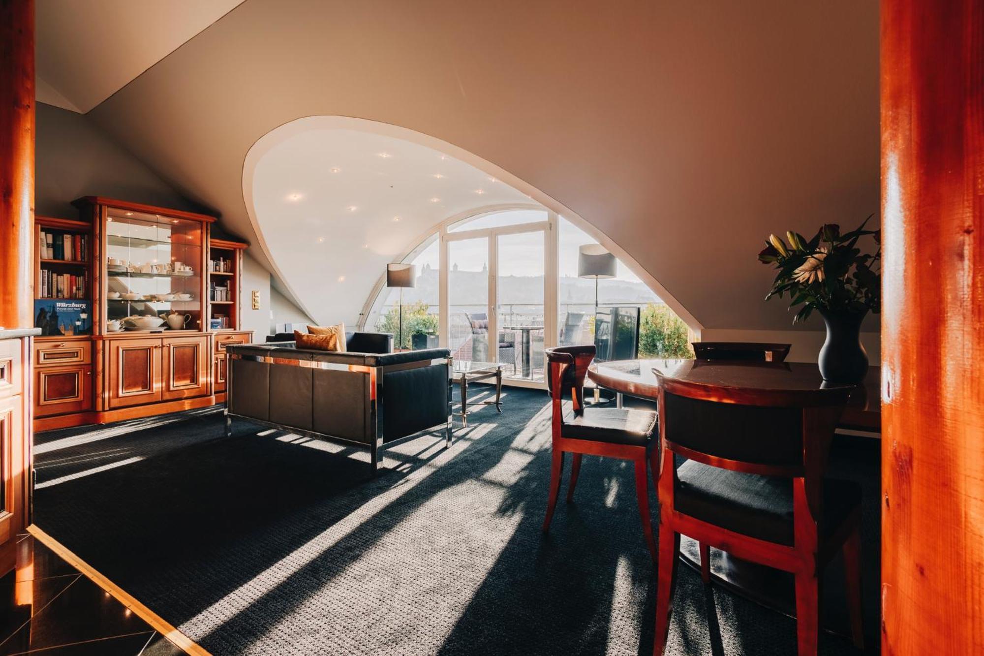 Das V Evert Hotel - Am Congress Centrum Wuerzburg Ngoại thất bức ảnh